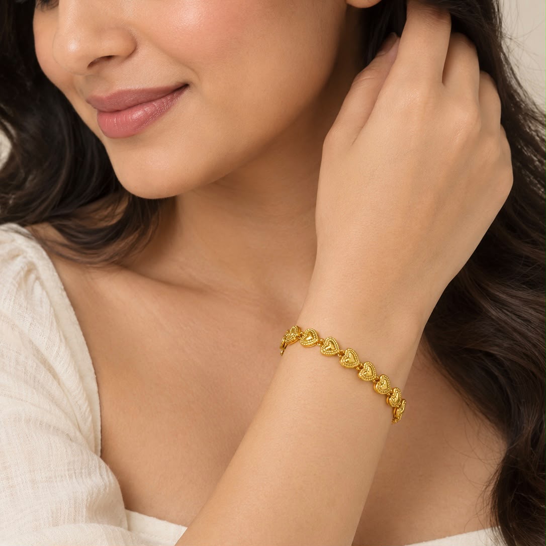Dainty Heart Link Bracelet