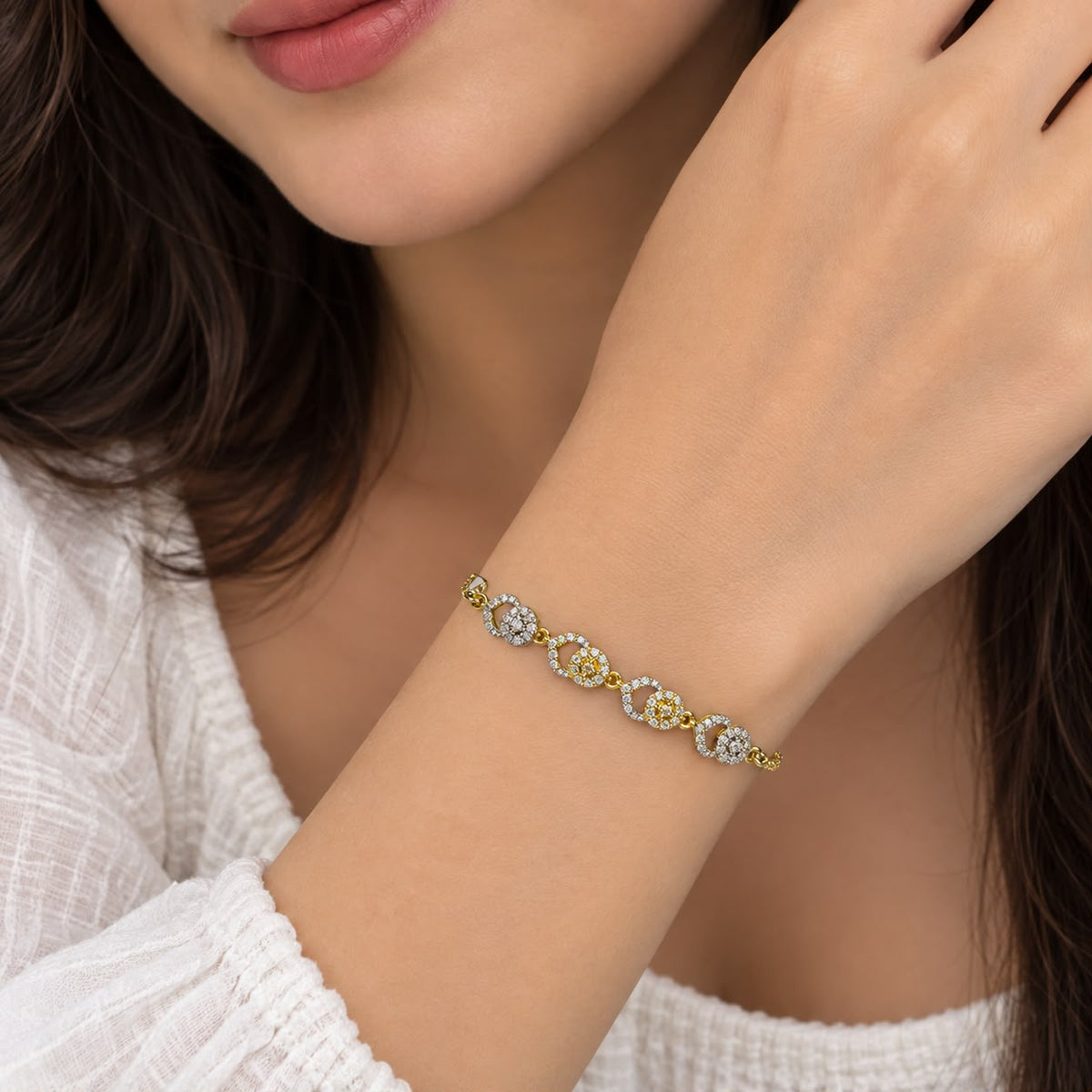 Dainty Two-Tone Geometric Crystal Link Bracelet 