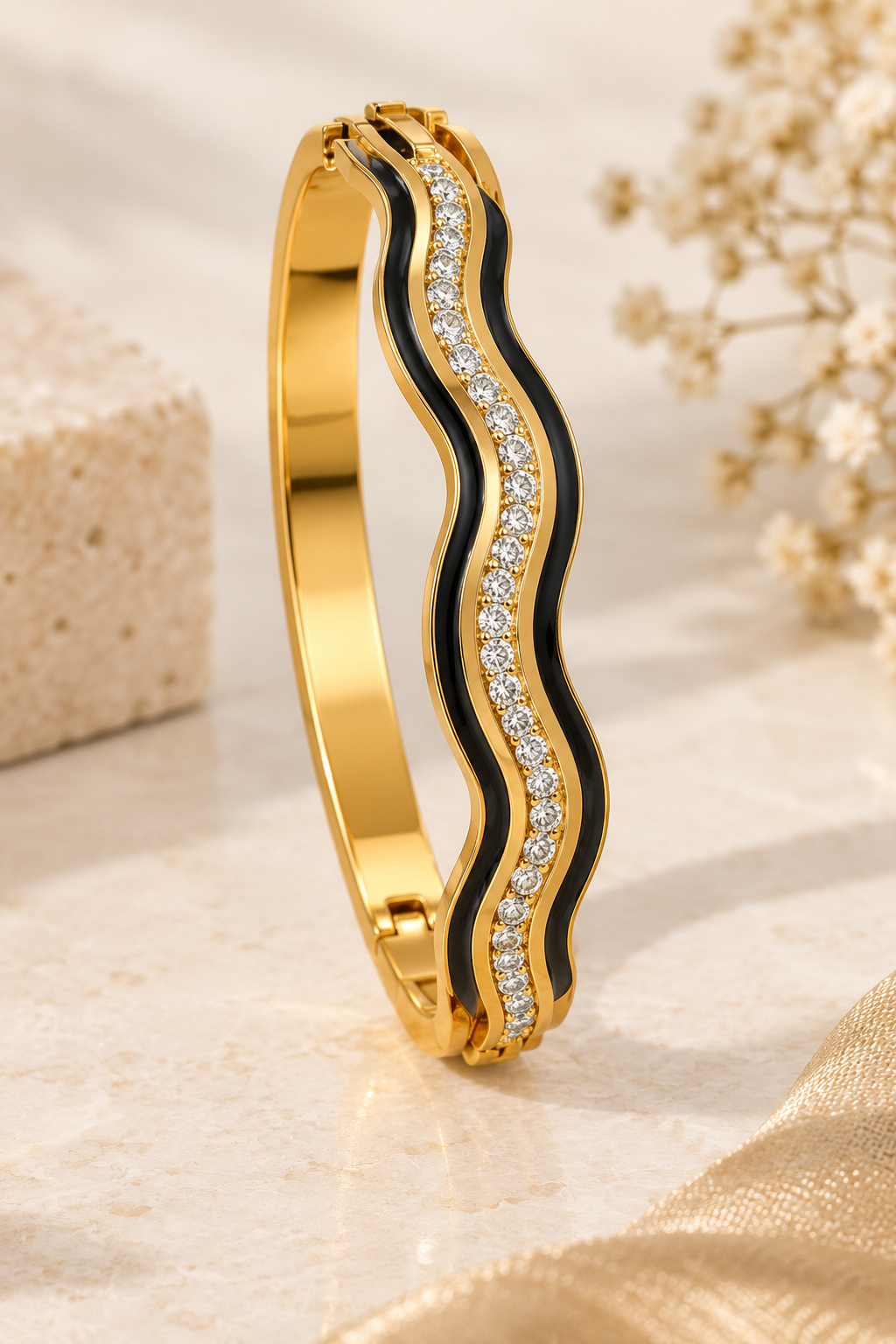 Pavé Wavy Enamel Anti-Tarnish Kada