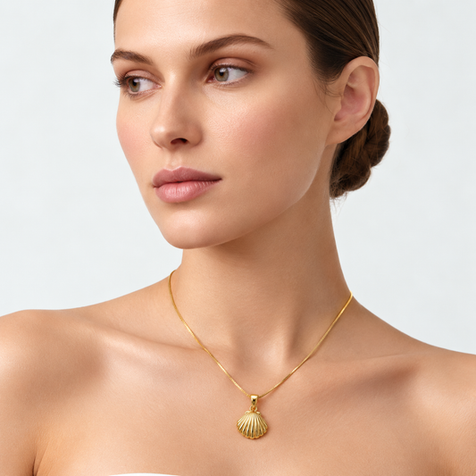 Gold Seashell Pendant Necklace