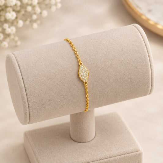 Pavé Curve Bar Dainty Bracelet