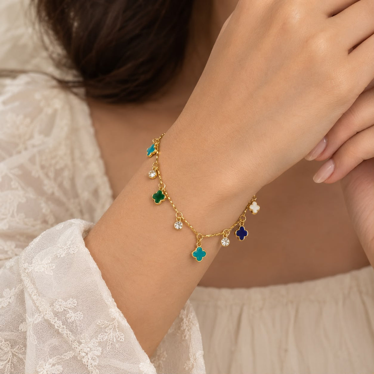 Dainty Clover Charm Bracelet
