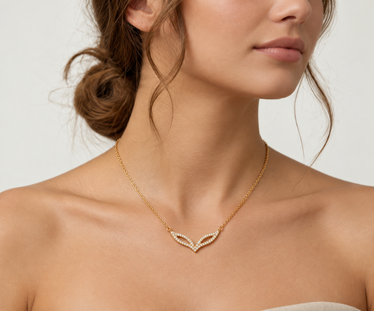 Pavé Contour Leaf Chevron Dainty Necklace