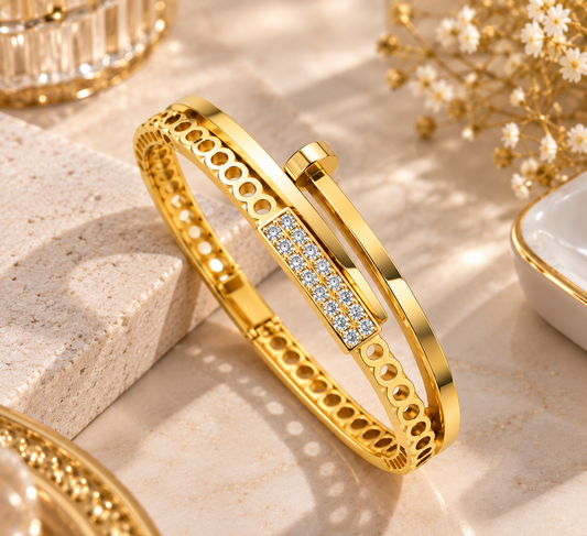 Pavé Screw Motif Gold Anti-Tarnish Kada