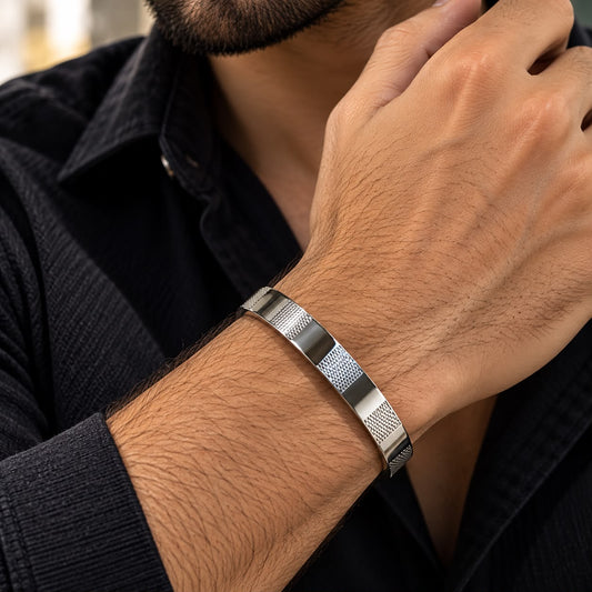 Silver Matrix Men’s Kada